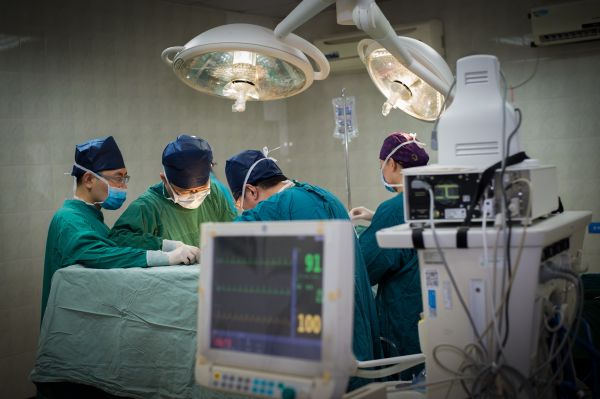 医学直播软件哪个好？医学直播有哪些注意事项？